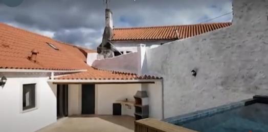 Renovated traditional house near Alcanena 2072406206