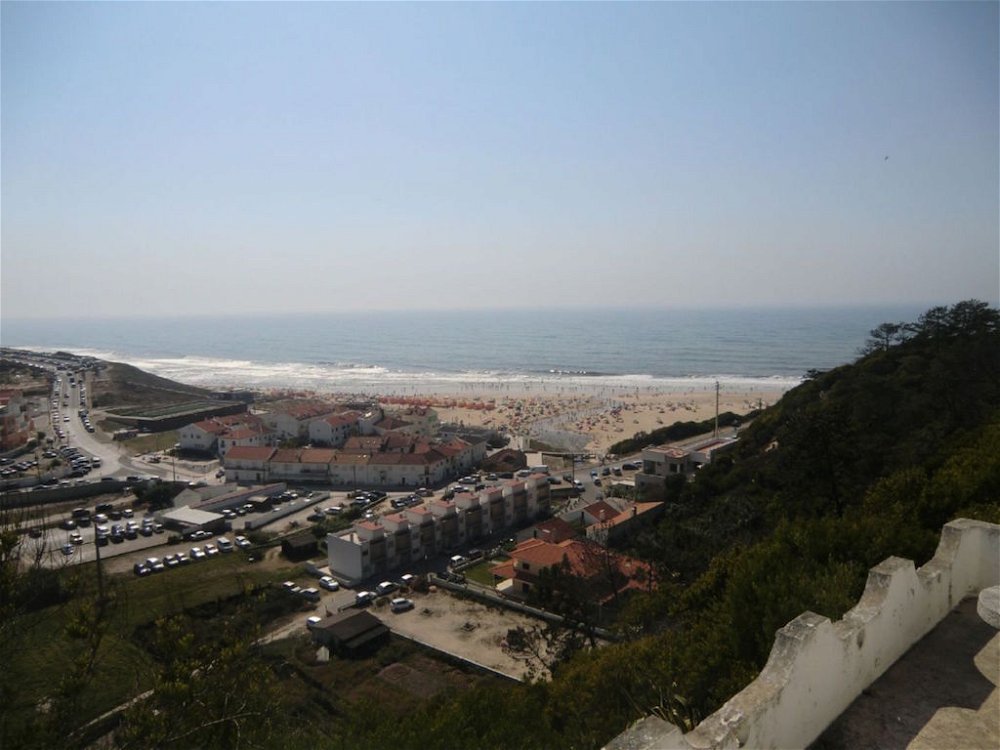 Building with 2 Apartments T3 with large plot and pool North of Nazaré 2008658538