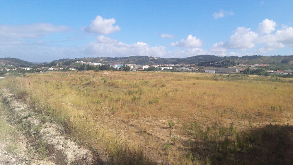 Plot for sale for a rural tourism project Bombarral 3968142318